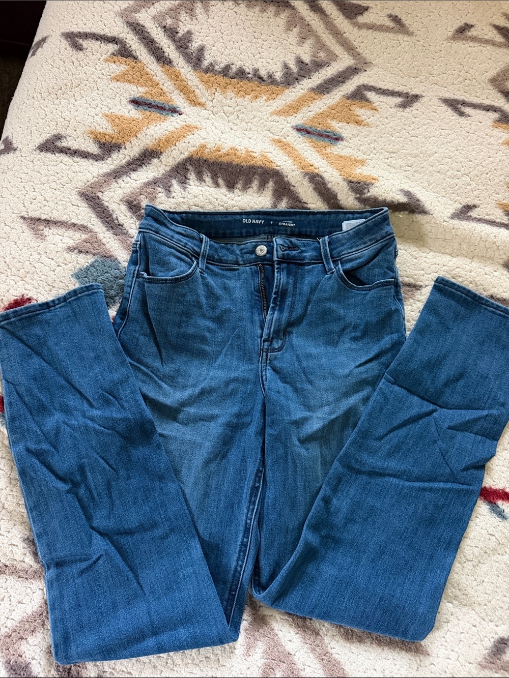 Old Navy Women's Skinny Jeans in Medium Blue Wash